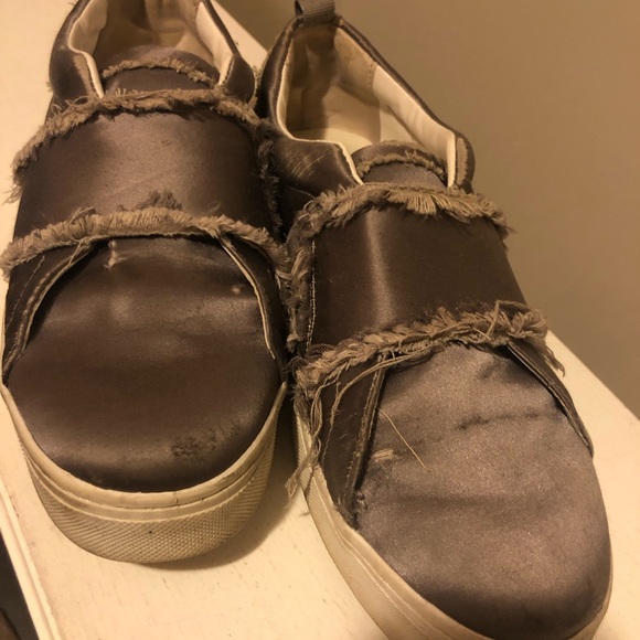 Silver walking shoes - Picture 3 of 5